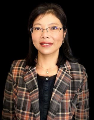 Portrait of Nancy Persson